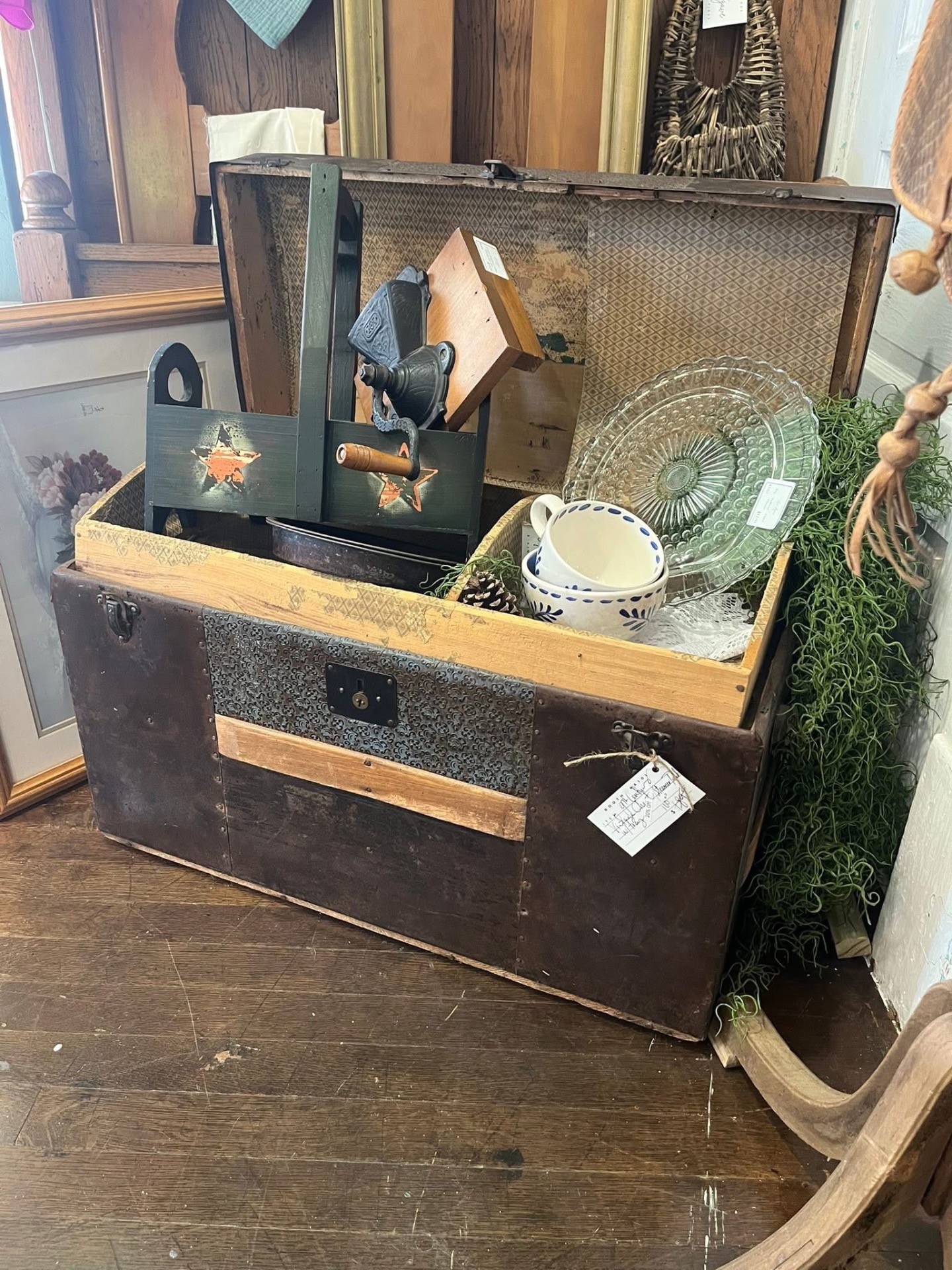 Antique trunk display